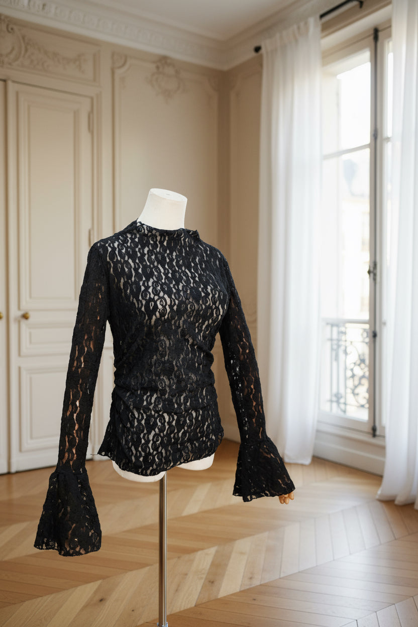 blouse dentelle noire femme, haut transparent soirée, top sexy chic femme, blouse col montant dentelle, haut volanté noir élégant, blouse romantique soirée