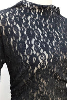 blouse dentelle noire femme, haut transparent soirée, top sexy chic femme, blouse col montant dentelle, haut volanté noir élégant, blouse romantique soirée