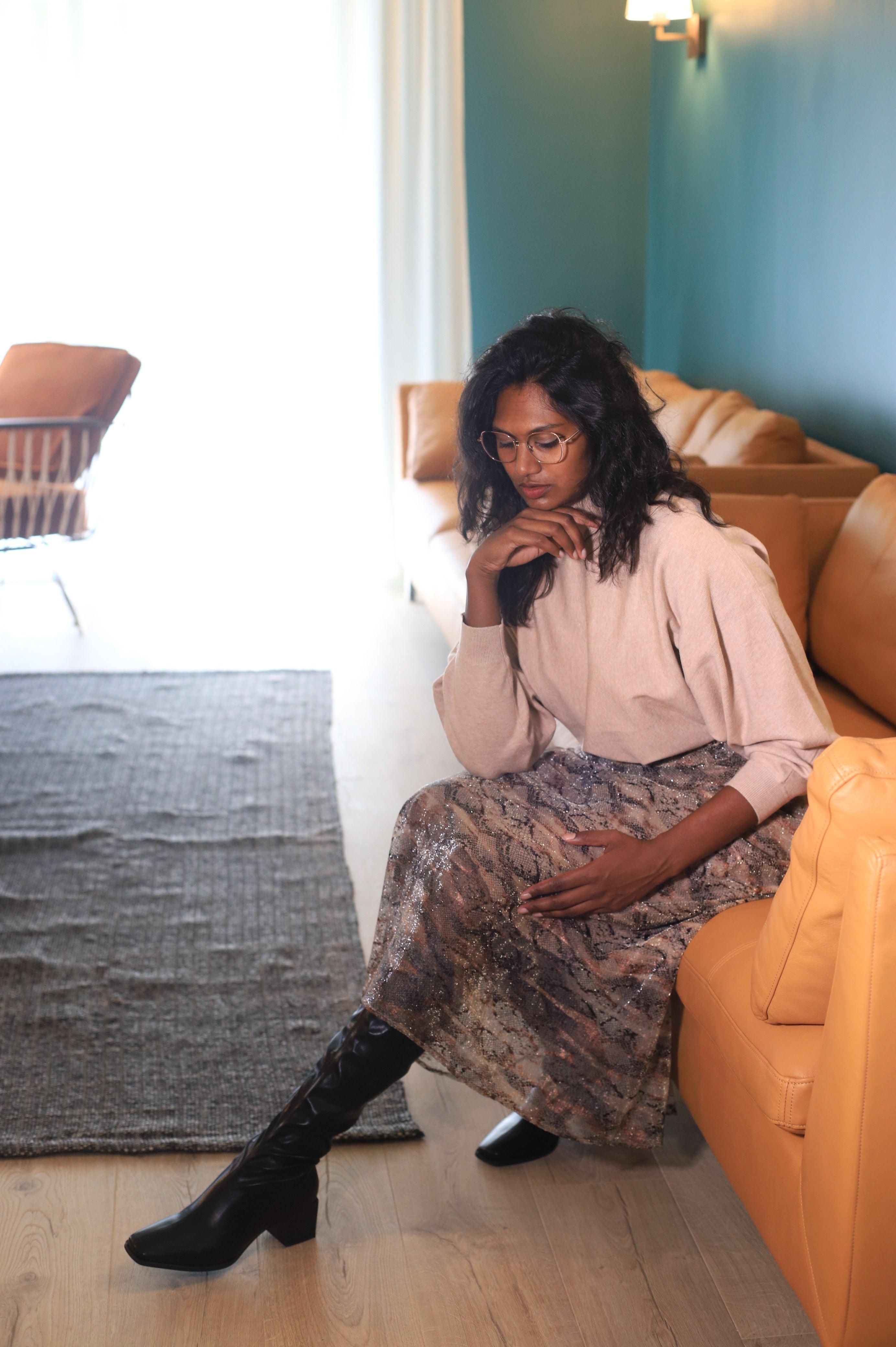 Bottes Noires en Simili Cuir à Petit Talon Carré - beautifulshop