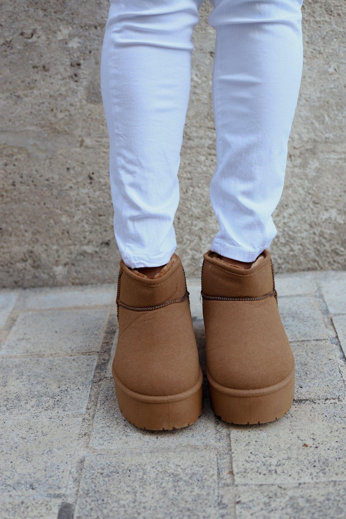 Bottines camel à plateforme et doublure fausse fourrure – Beautiful Shop
