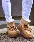 Bottines montantes camel à doublure synthétique – Beautiful Shop