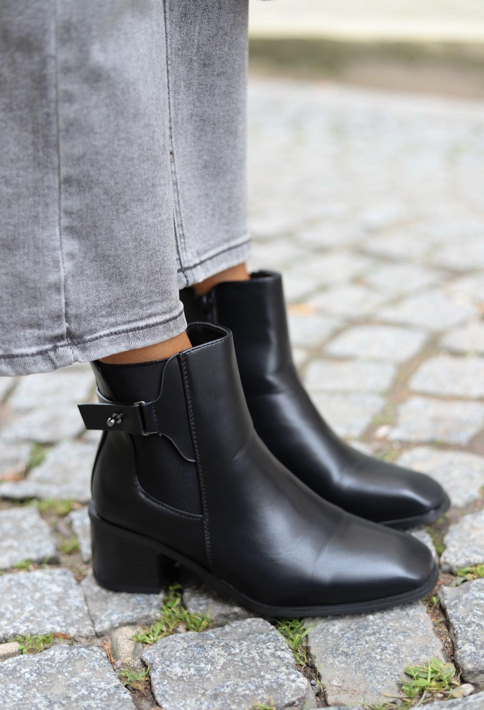 Bottines noires à talon bloc et boucle – Beautiful Shop