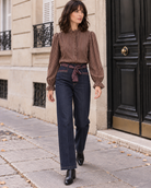 Jean large Joséphine avec ceinture foulard à pois – bleu brut – Beautiful Shop