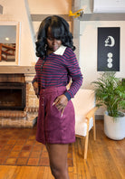 jupe short femme, jupe-short bordeaux, jupe avec short intégré, jupe portefeuille taille haute, jupe effet suédine, jupe d’hiver courte