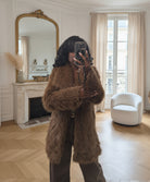 manteau fausse fourrure chocolat femme, manteau long fourrure hiver, manteau marron oversize chaud, manteau peluche tendance, fausse fourrure chic femme