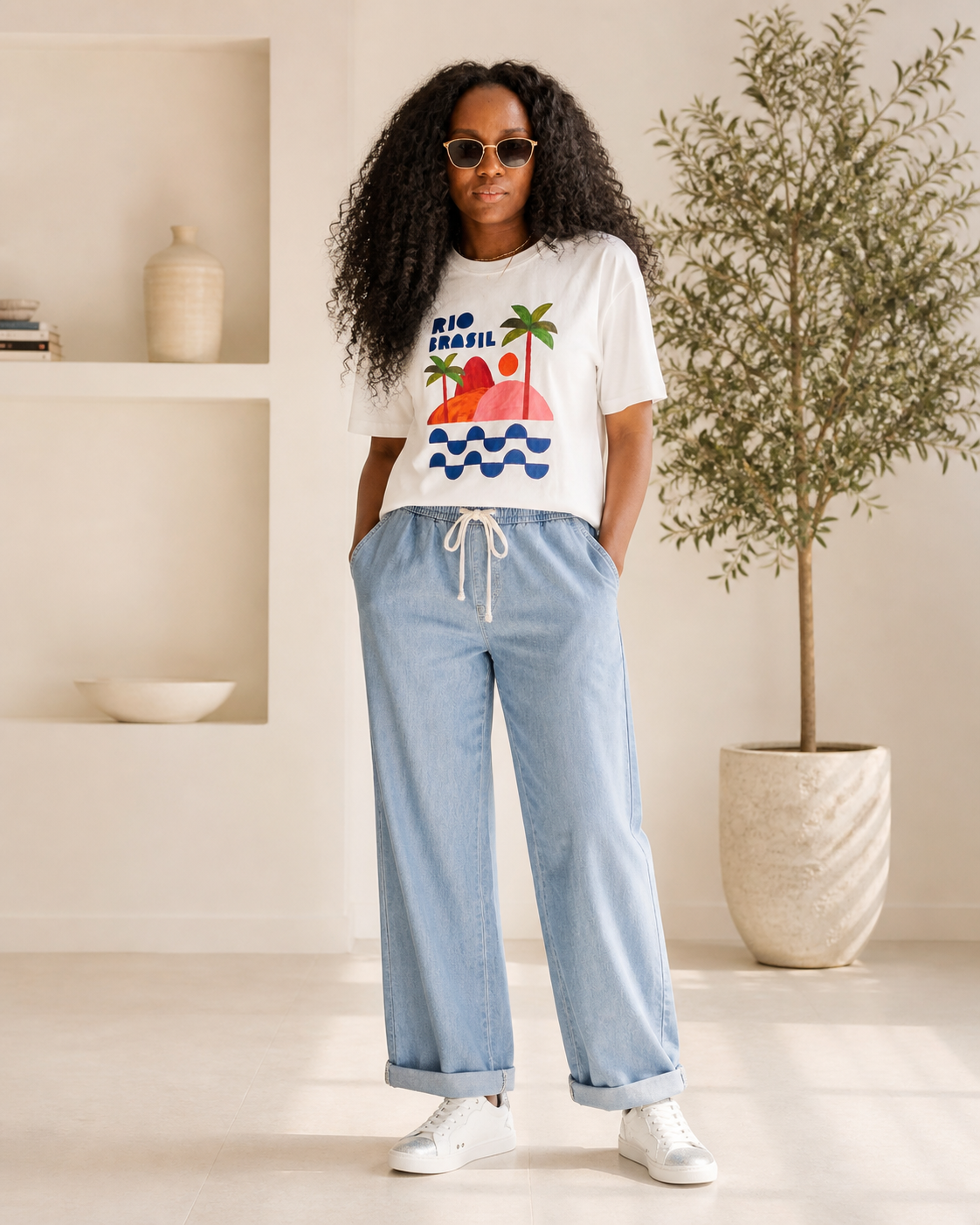 Pantalon en jean bleu clair à taille élastiquée et cordon – Beautiful Shop