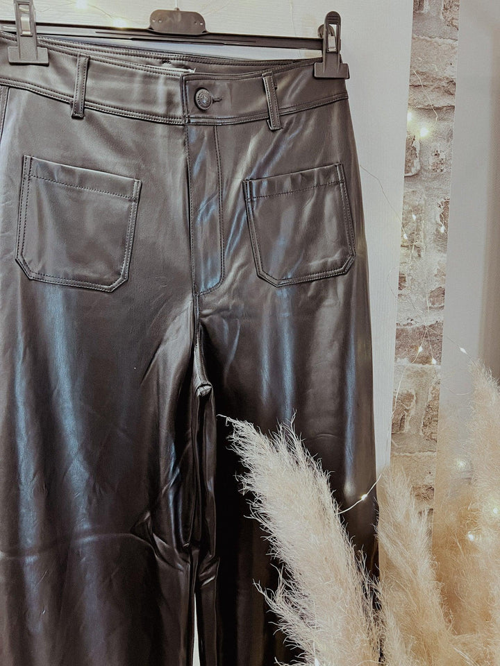 Pantalon en simili cuir noir - beautifulshop