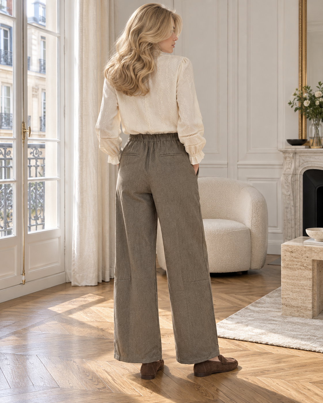 Pantalon large Margaux à pinces – taupe – Beautiful Shop