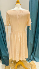 Petite robe boutonnée - beautifulshop