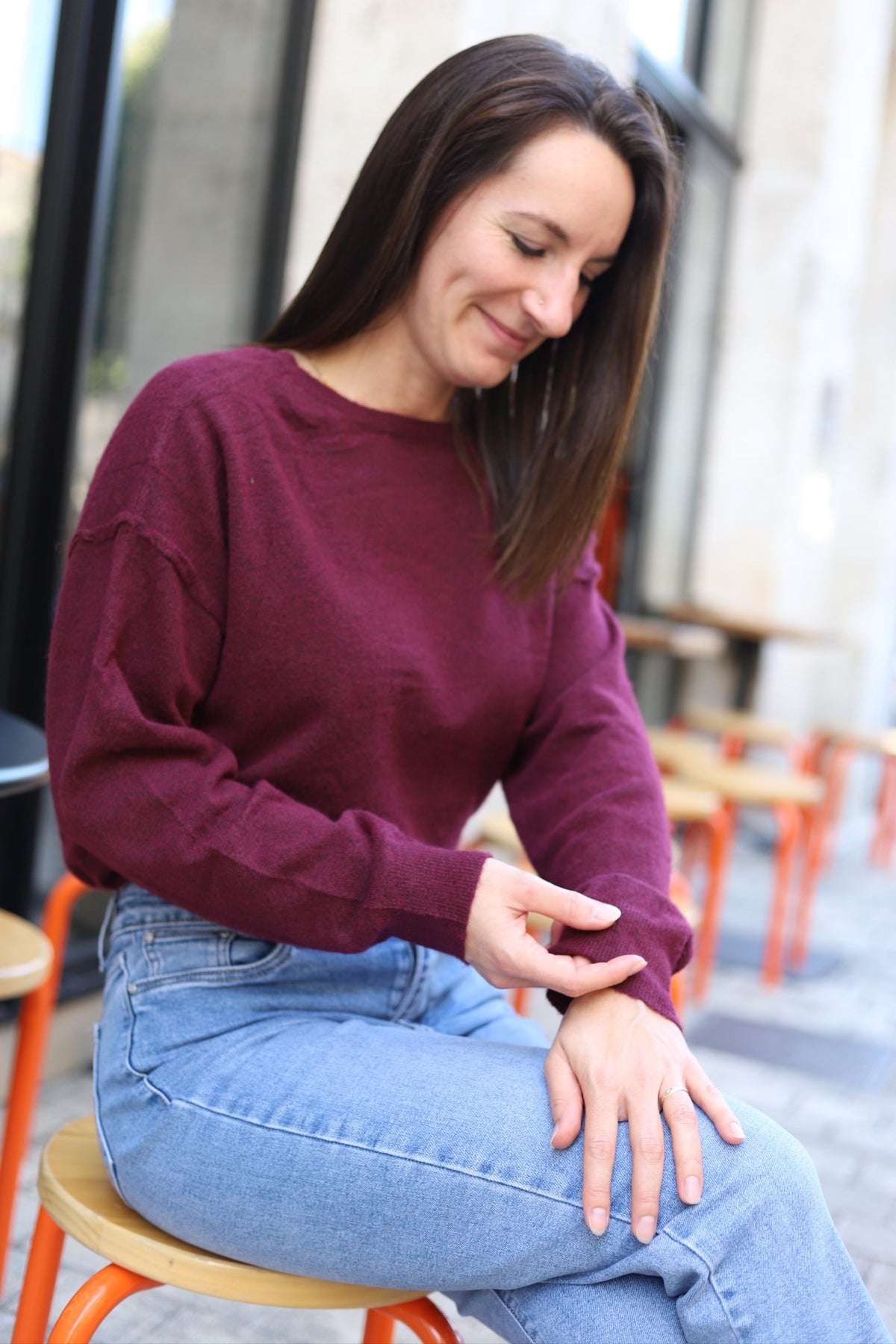 Pull bordeaux à col rond – Beautiful Shop