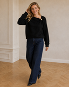 Pull Céleste noir à bijou doré – Beautiful Shop