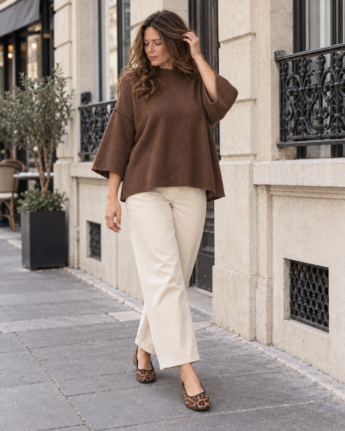 Pull loose Diane grande taille – marron – Beautiful Shop