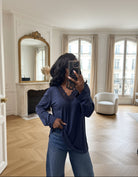 pull dentelle femme, pull col V chic, haut fluide grande taille, pull bleu marine élégant, haut avec col dentelle, pull manches longues viscose