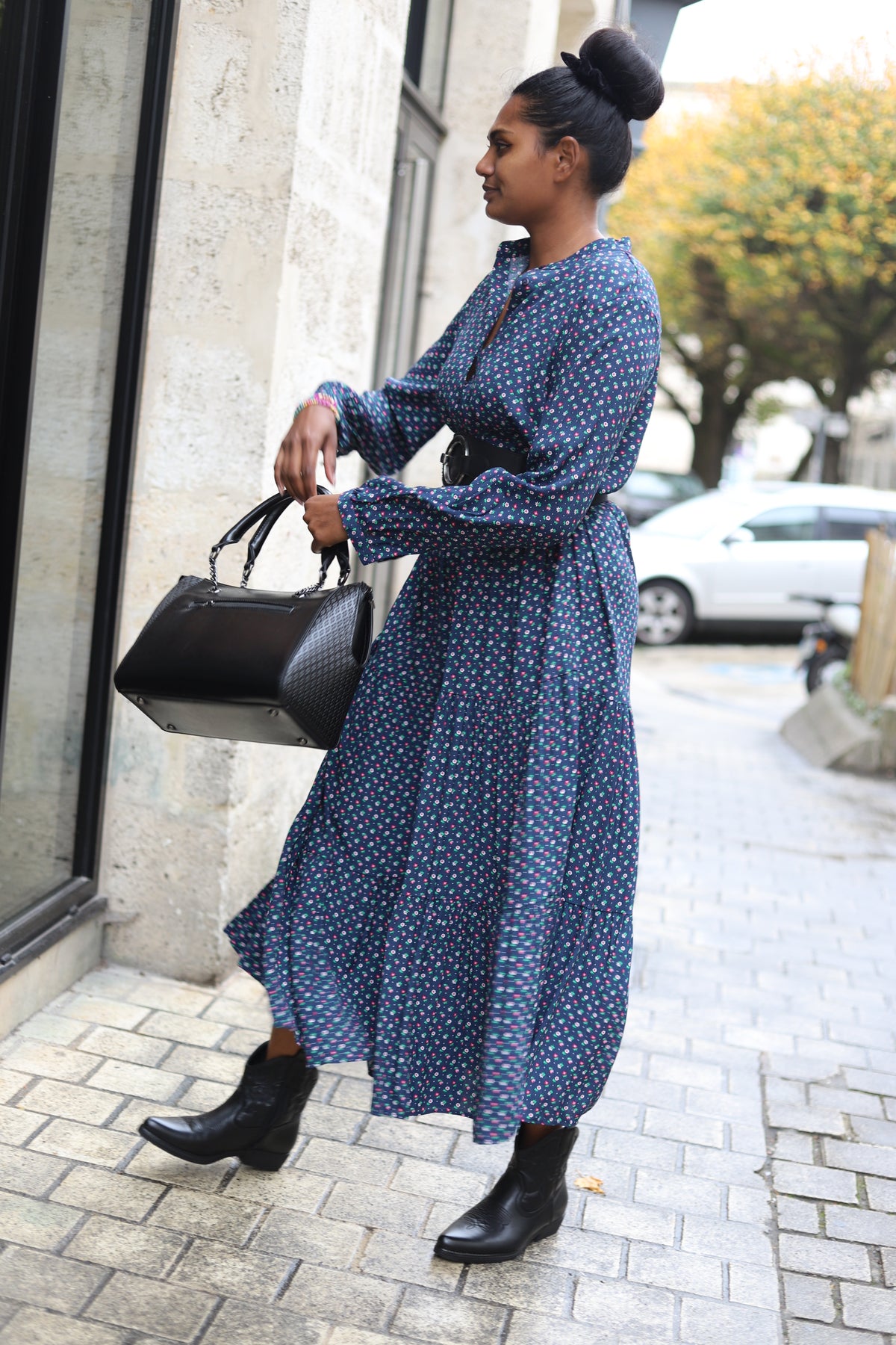 Robe chemise longue bleue à imprimé fleuri – Beautiful Shop