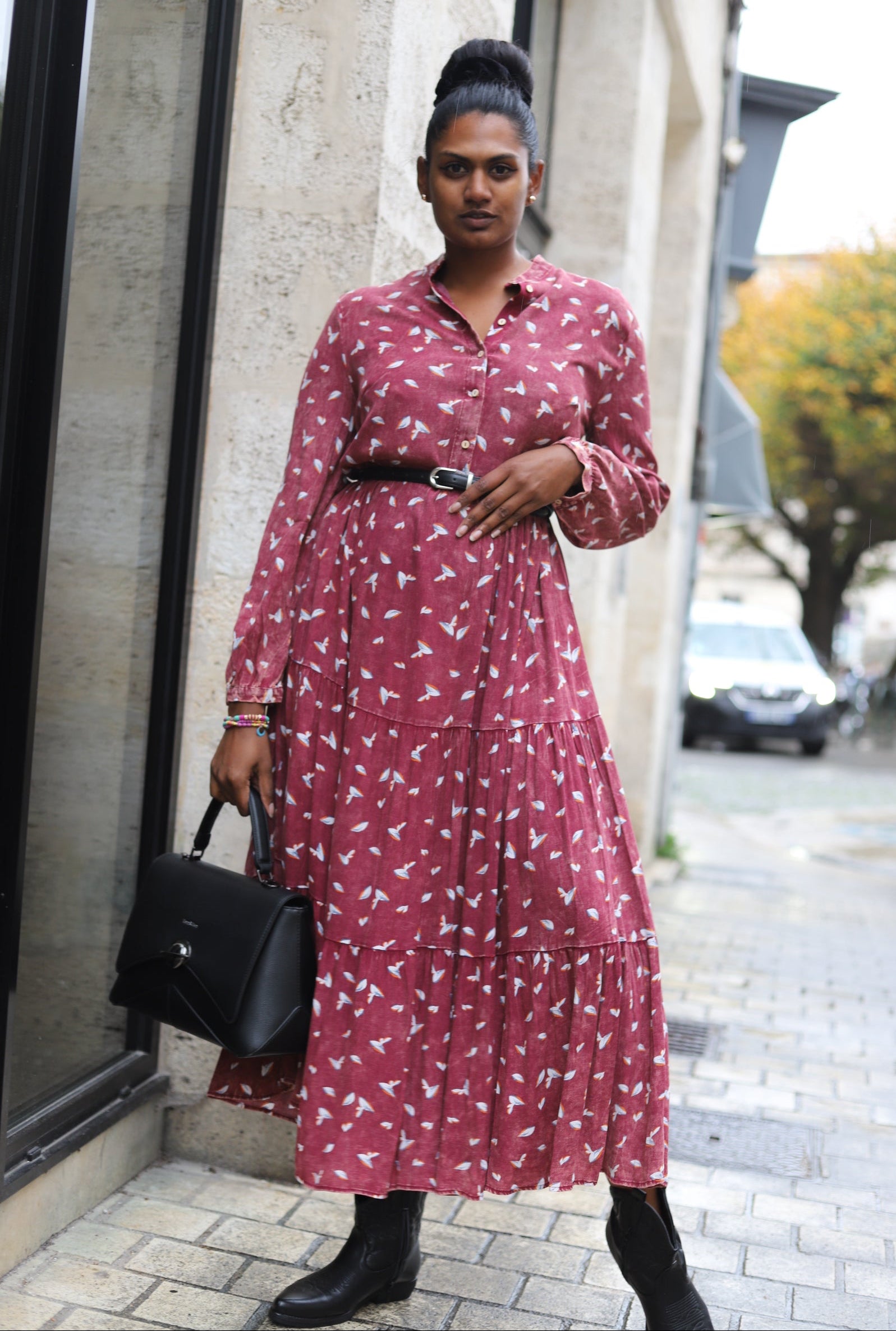Robe chemise longue marron à imprimé feuillage – Beautiful Shop