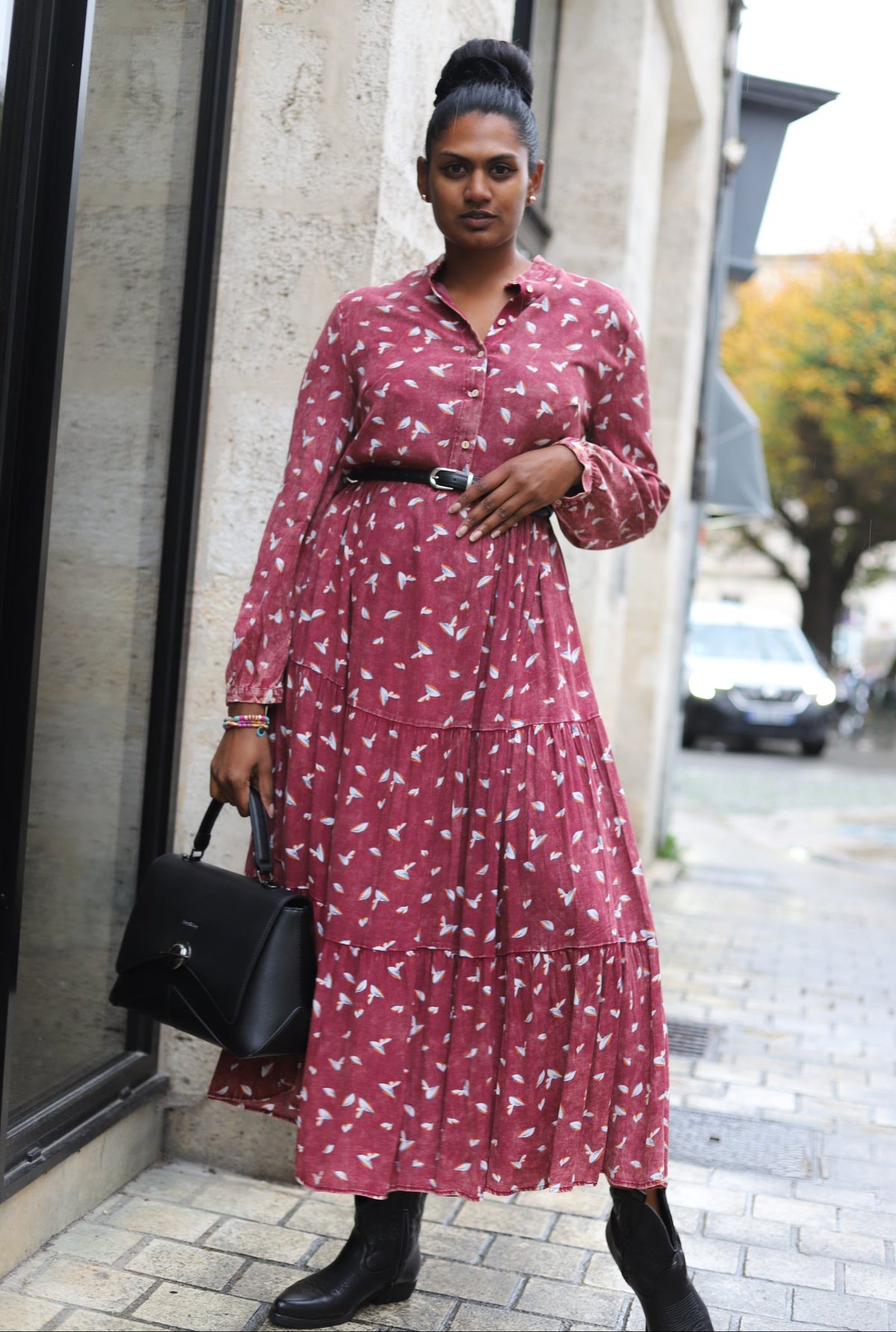 Robe chemise longue marron à imprimé feuillage – Beautiful Shop