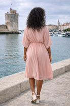     robe-courte-rose-plissee-cache-coeur