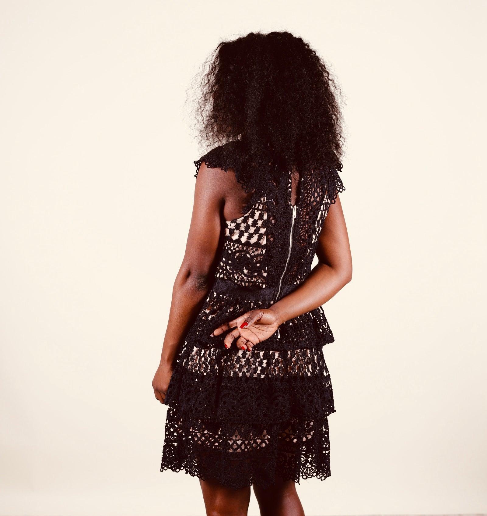 Robe évasée en dentelle - beautifulshop