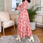 robe bohème mi-longue, robe imprimé cachemire rose, robe fluide automne hiver, robe chemise longue femme, robe viscose soie chic