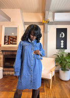 robe en jean courte, robe chemise femme jean, robe denim automne hiver, robe col montant, robe en jean 100% coton