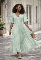     robe longue vert d’eau plissée cache-cœur femme