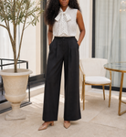    trouver une blouse à pois femme élégante, fluide et légère, avec col lavallière, facile à porter en été ou avec une tenue chic.
