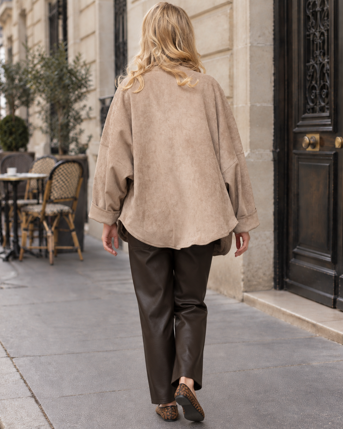 Veste oversize Léonie en suédine – taupe – Beautiful Shop