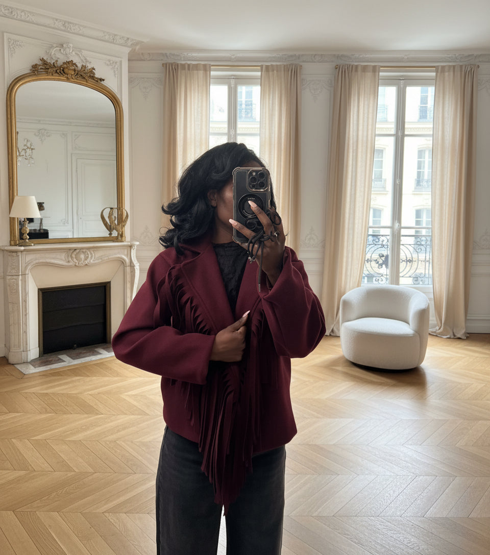 veste à franges femme, veste western bordeaux, veste oversize bohème, veste rouge franges tendance, veste style cowgirl, veste automne femme