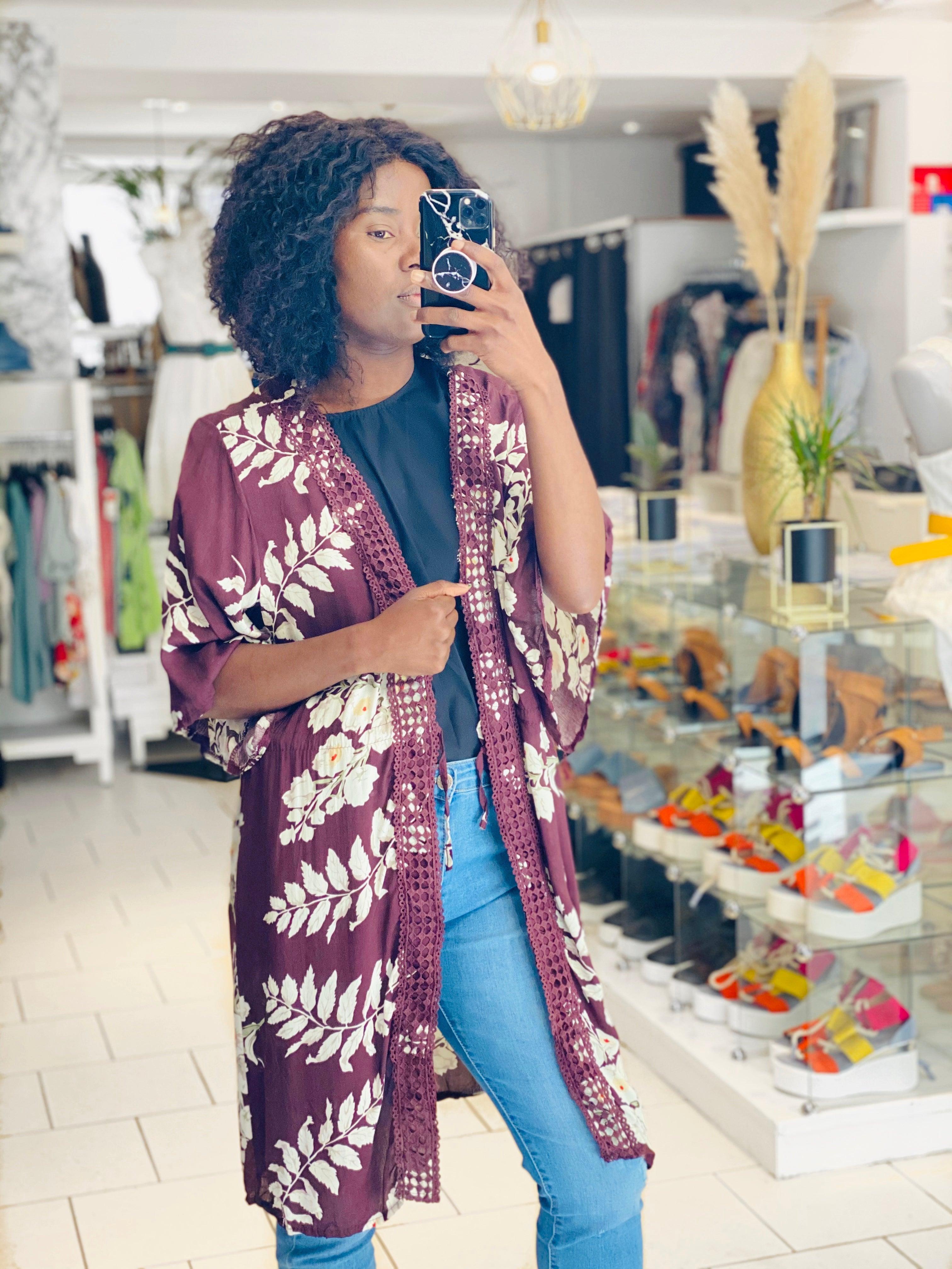 Gilet fleurie blanc et blanc - beautifulshop