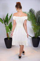 Petite robe fluide beige - beautifulshop